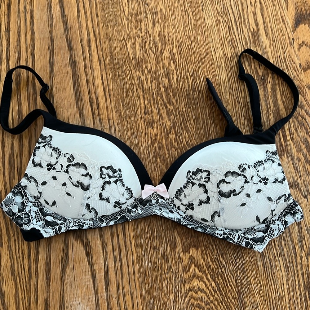 Body by Victoria bra
